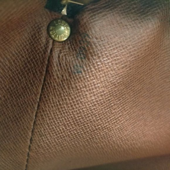 Louis Vuitton Black and Tan Monogram Crossbody Bag - Picture 10 of 11